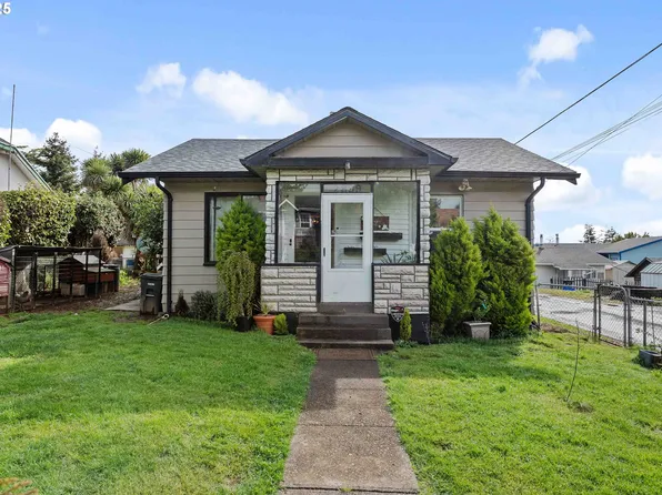 2839 Sheridan Ave, North Bend, OR 97459