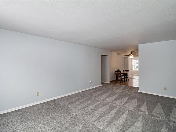 5th image of 5820 Sequoia Dr