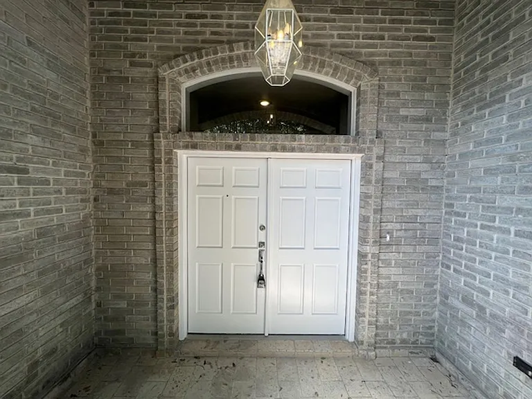 8506 Crownwood Dr — Photo 3