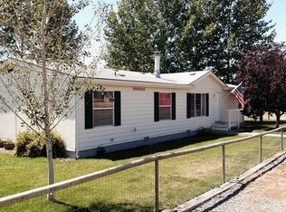 69120 Chadwick Ln, Cove, OR 97824