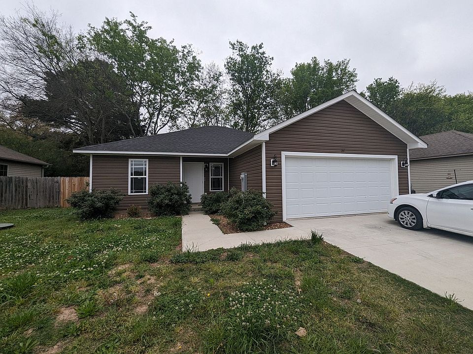 1st image of 25 Southstone Dr