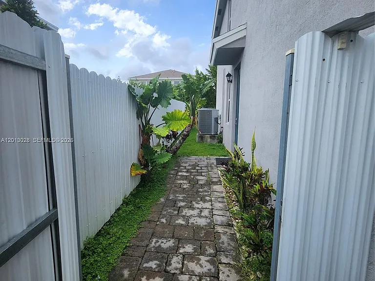 13245 SW 271st Ter #1 — Photo 7