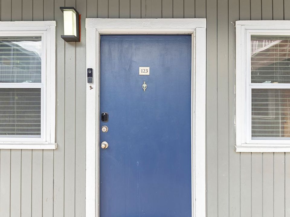 1st image of 2401 Manor Rd APT 123