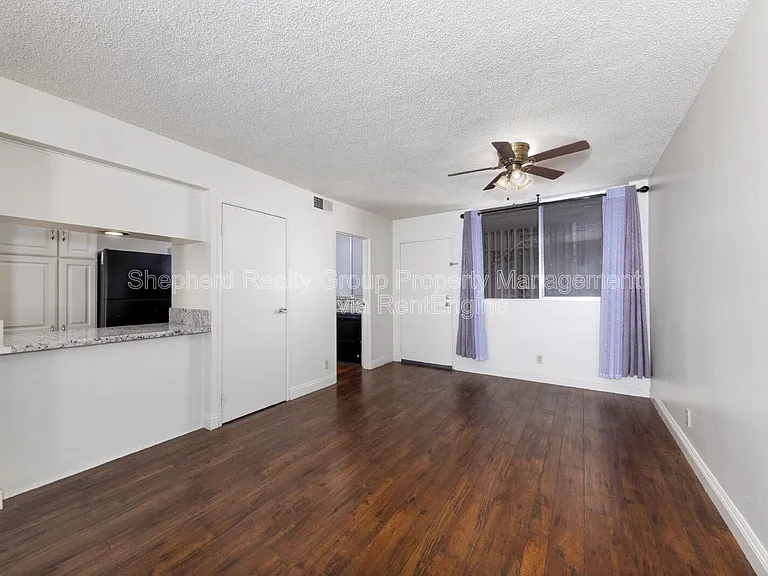6979 Palm Ct #109-B — Photo 8