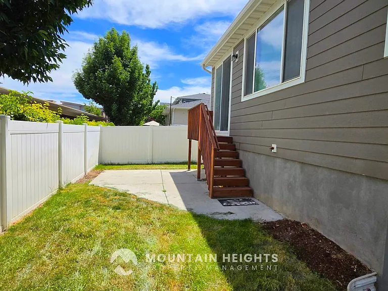 797 W Tamsin Ct — Photo 19