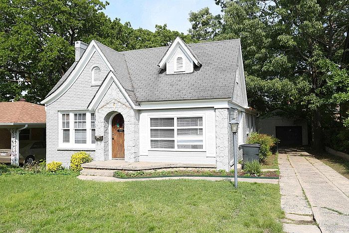 1st image of 3430 N Cypress St