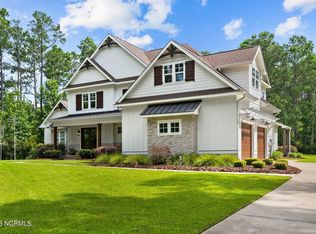 448 Whitebridge Rd, Hampstead, NC 28443