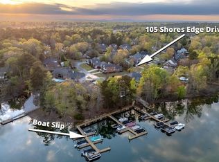 105 Shores Edge Dr, Chapin, SC 29036
