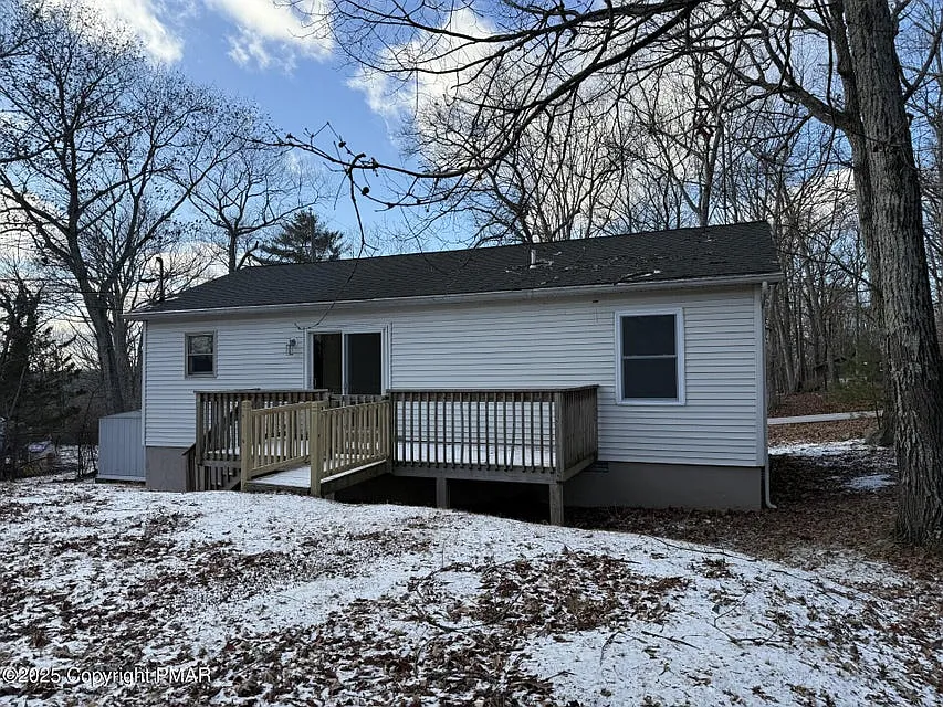 3 bed, 1000 sqft, $2,000 — Photo 3
