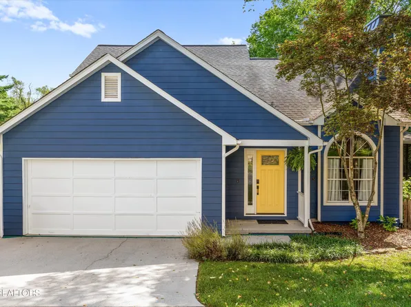 1442 Francis Station Dr, Knoxville, TN 37909