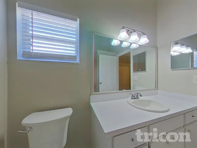 15357 Westminister Ave — Photo 8