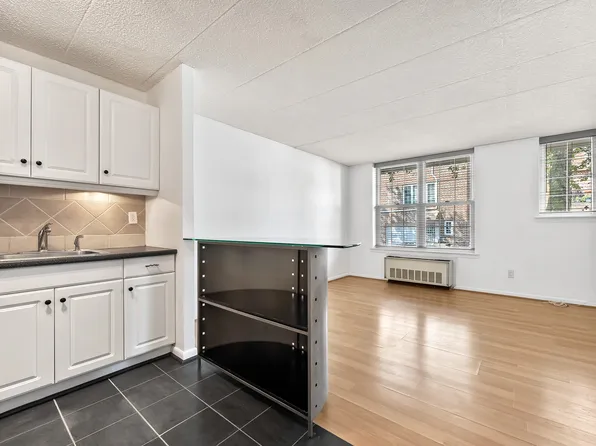 312 101st Street image 6 of 18