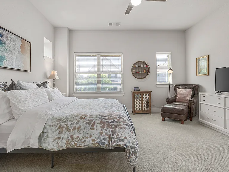1825 Oak Trail Dr — Photo 24