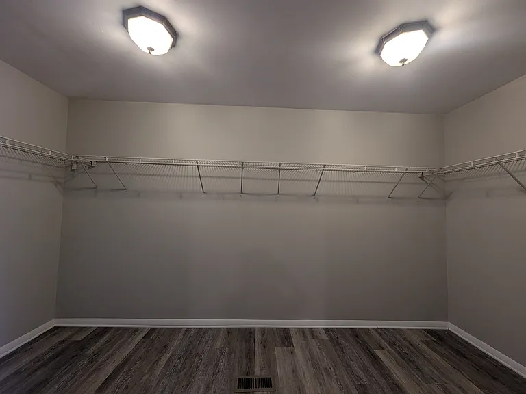 6521 Cadbury Dr — Photo 14