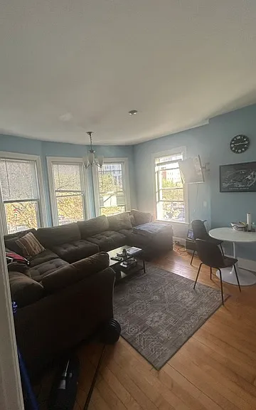 1516 Commonwealth Ave #2D — Photo 2