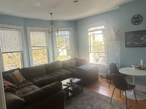 1516 Commonwealth Ave, Boston, MA
