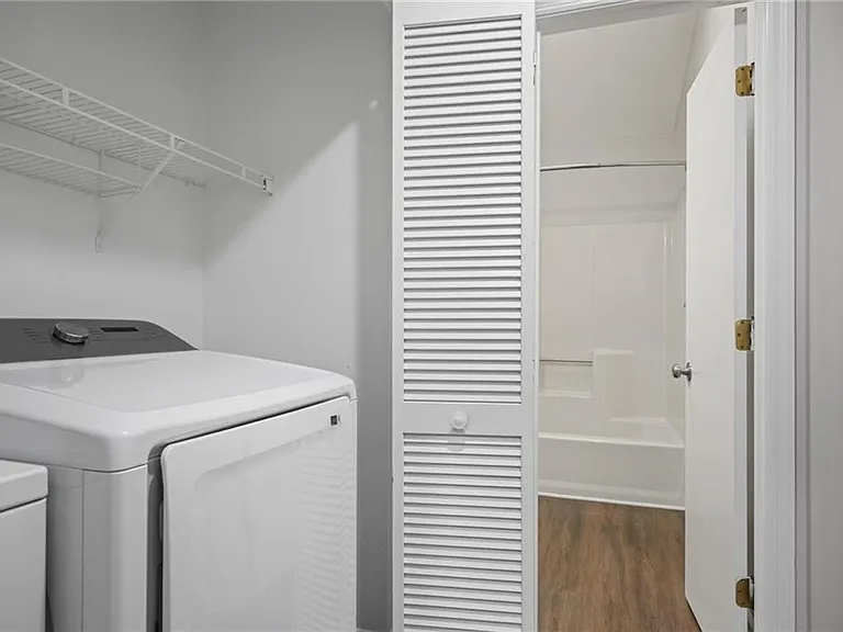 410 Hickory Walk — Photo 19