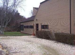 61 Indian Wells Hwy, Amagansett, NY 11930