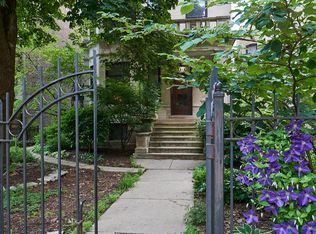2815 W Logan Blvd #1REAR, Chicago, IL 60647