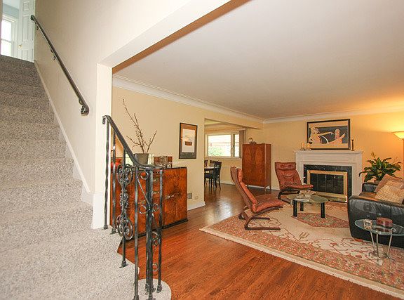 5th image of 7925 W Cortland St
