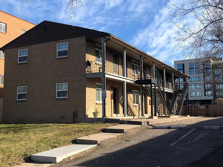 2456 S York St #3 — Photo 12