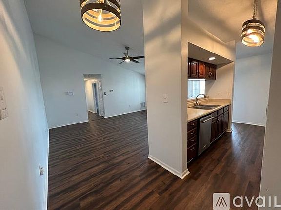 2nd image of 10211 Wolfe Manor Ct Unit 712