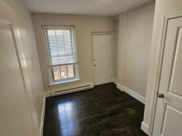19 Saint Germain St #5 — Photo 9