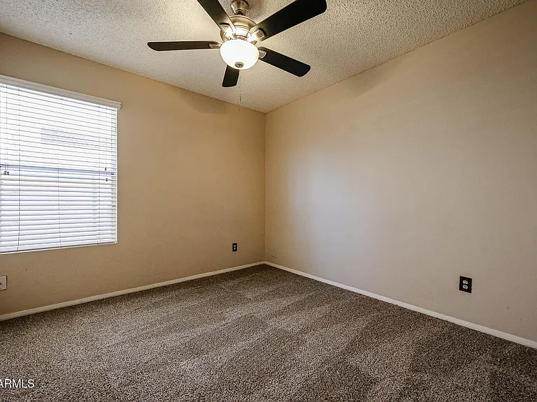 3305 E Wildwood Dr — Photo 19