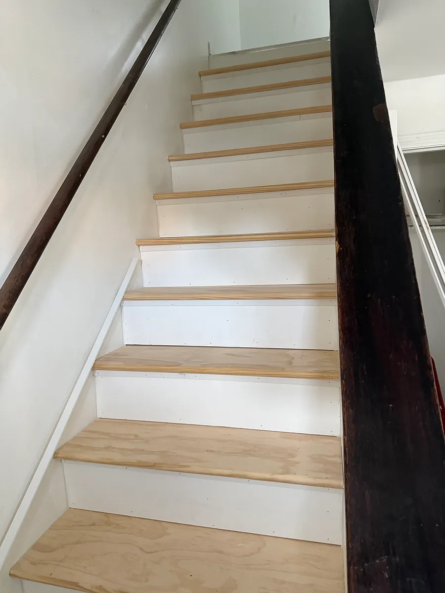 Building Photo - 27 5th St #1