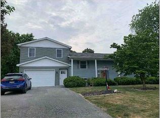 155 Elmwood Ave, Hanover, PA 17331
