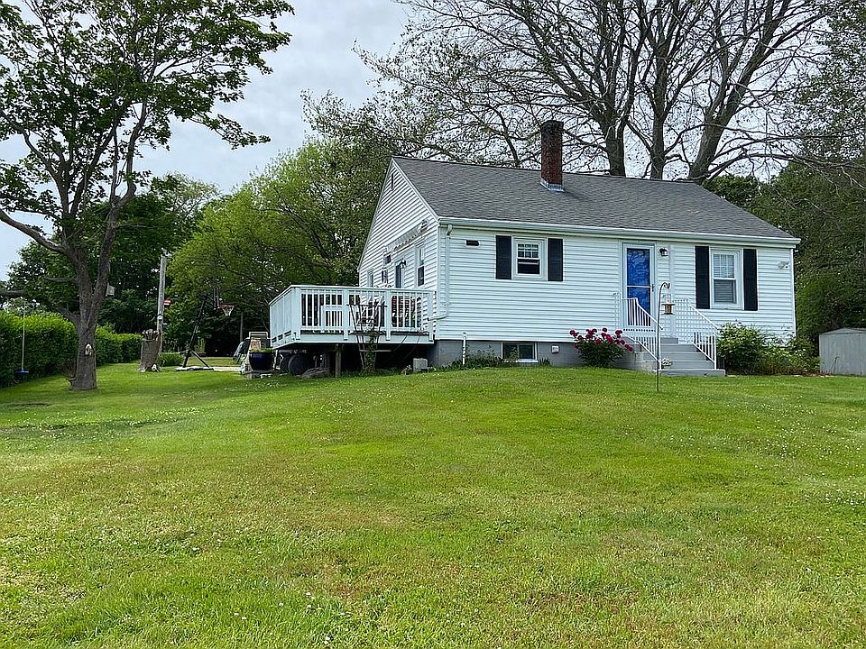 2nd image of 158 Prospect Ave