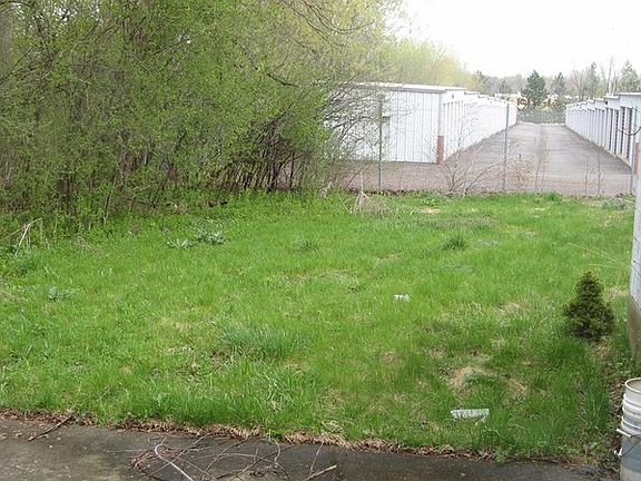 2nd image of 2508 W Willow St