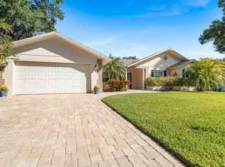 1395 Treetop Dr, Palm Harbor, FL 34683