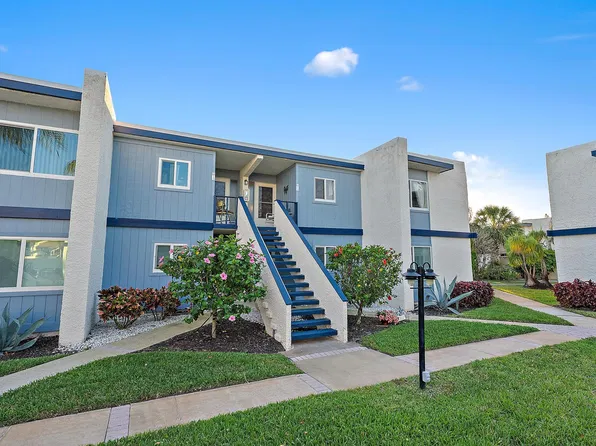 1561 NE 12th Terrace #C-14, Jensen Beach, FL 34957