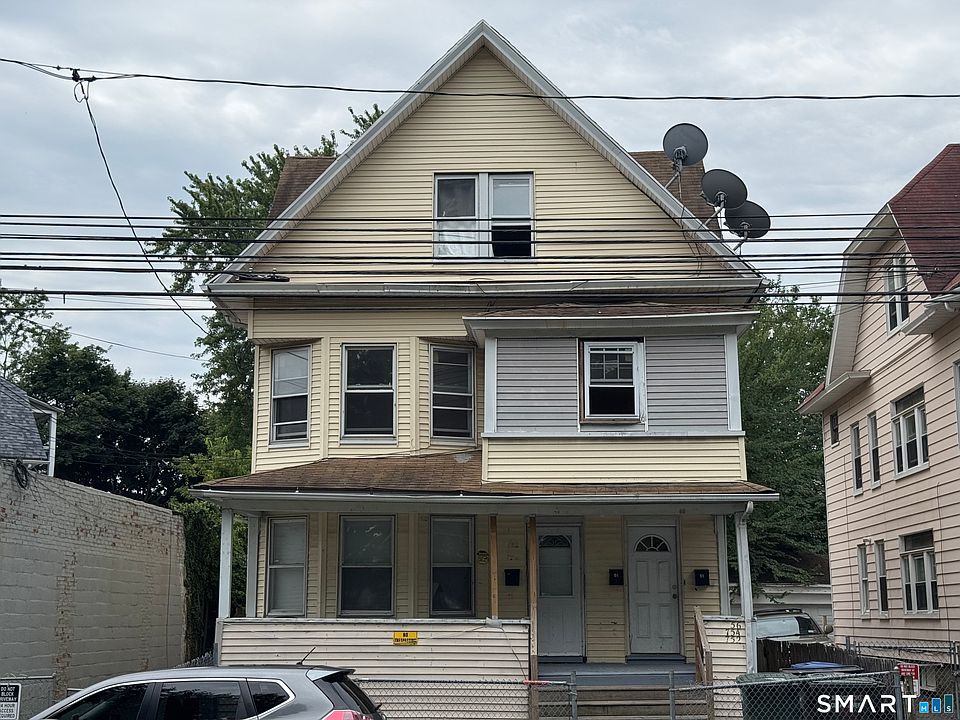 1st image of 752 Boston Ave Floor 2