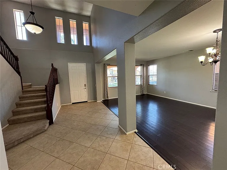 29166 Branwin St — Photo 4