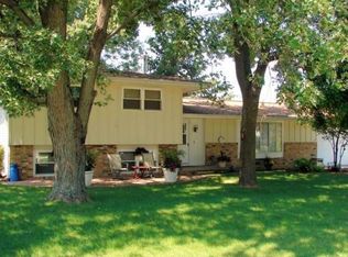 2601 Clifton Dr, Urbana, IL 61802