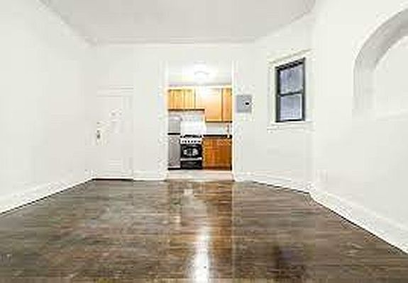 1st image of 234 E 52nd St APT 3A