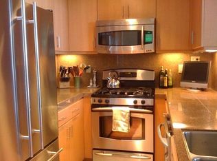 2803 Regatta Dr, Oakland, CA 94601