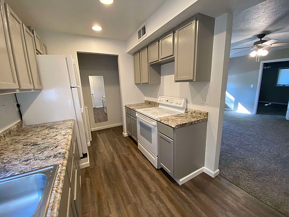 Laundry off the Kitchen. W/D supplied