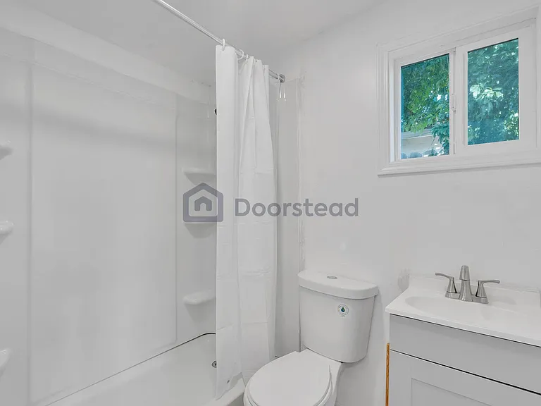 199 Bart Ave #ADU — Photo 11