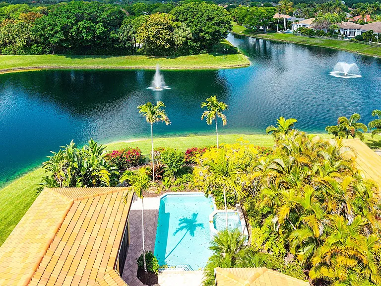 123 Sunesta Cove Dr — Photo 52