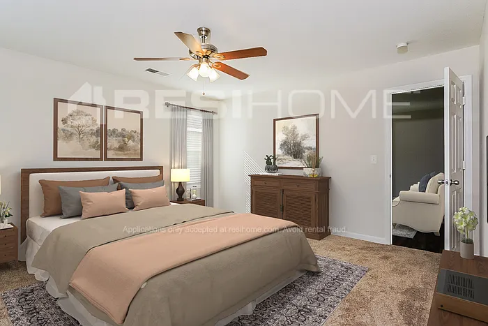 224 Farmington Dr — Photo 8