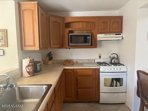 5th image of 469 S Paseo Lobo Unit C