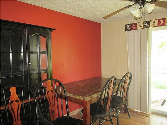 5th image of 334 Fruitwood Dr
