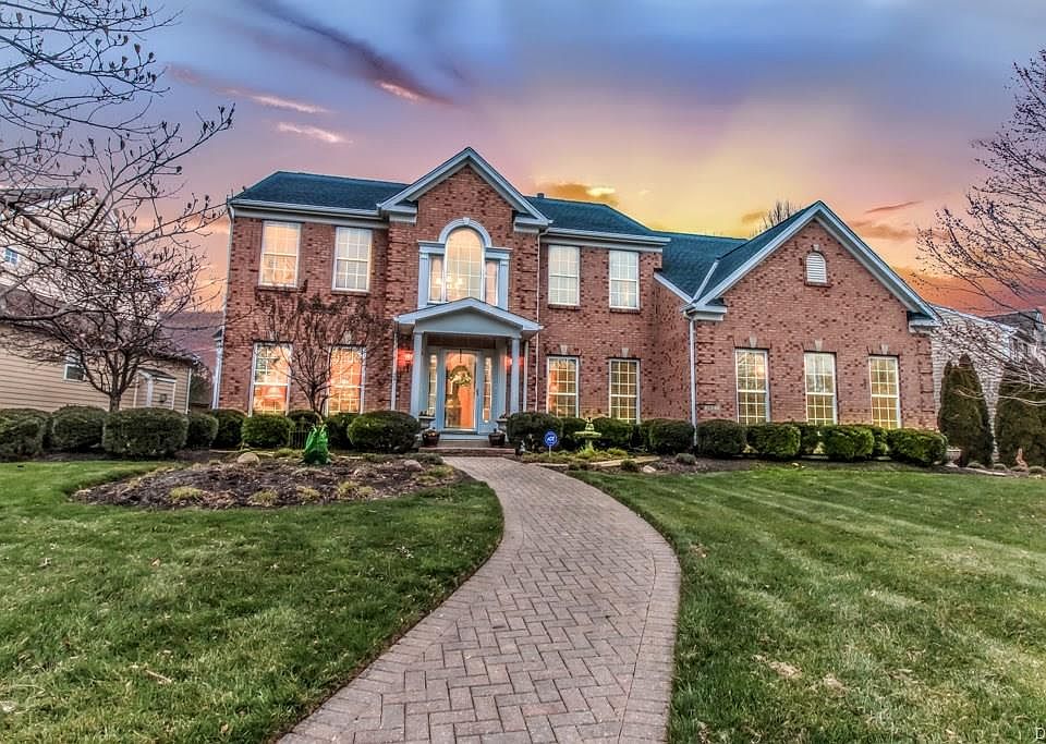 1st image of 1027 Star Valley Ct