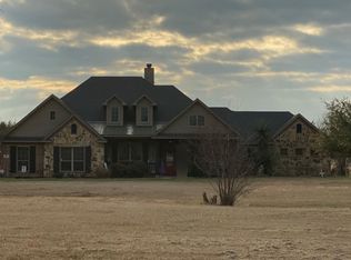 323 Chmelar Rd, Ennis, TX 75119