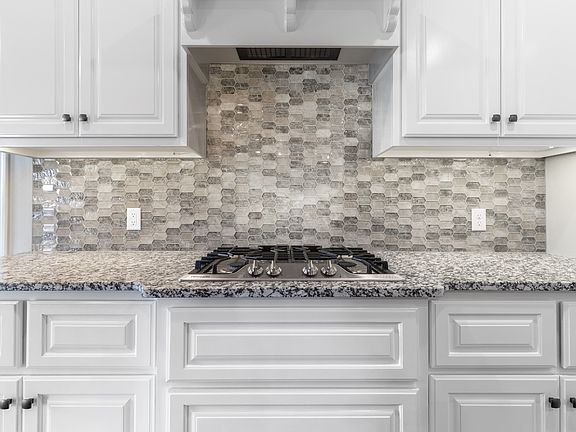 4th image of 15913 Villa Valeria Way