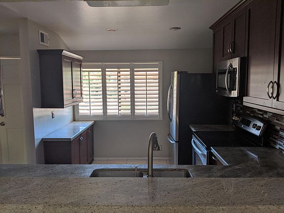 2nd image of 926 Lupine Hills Dr Unit 20