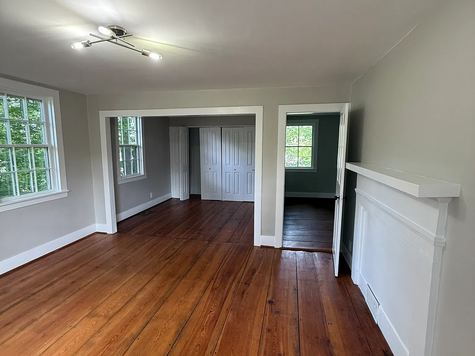 4 bed, 2135 sqft, $4,400 — Photo 1